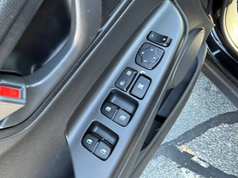 Used 2023 Hyundai Kona SEL AWD/4WD image 20