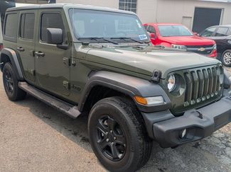 Used 2022 Jeep Wrangler Unlimited Sport AWD/4WD video 1