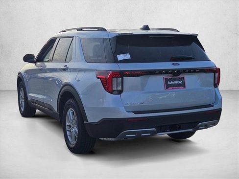 New 2026 Ford Explorer Active w/ Active Comfort Package RWD image 9