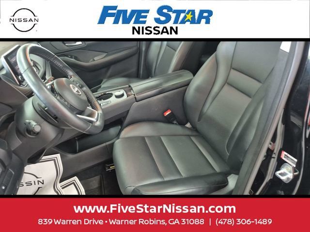 Used 2023 Nissan Rogue SV w/ SV Premium B Package AWD/4WD image 2