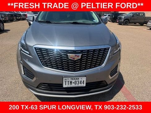 Used 2021 Cadillac XT5 Premium Luxury FWD image 2