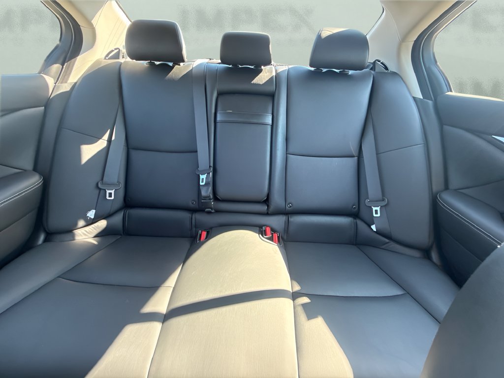 Used 2018 INFINITI Q50 Luxe w/ Essential Package (3.0T Luxe) RWD image 11