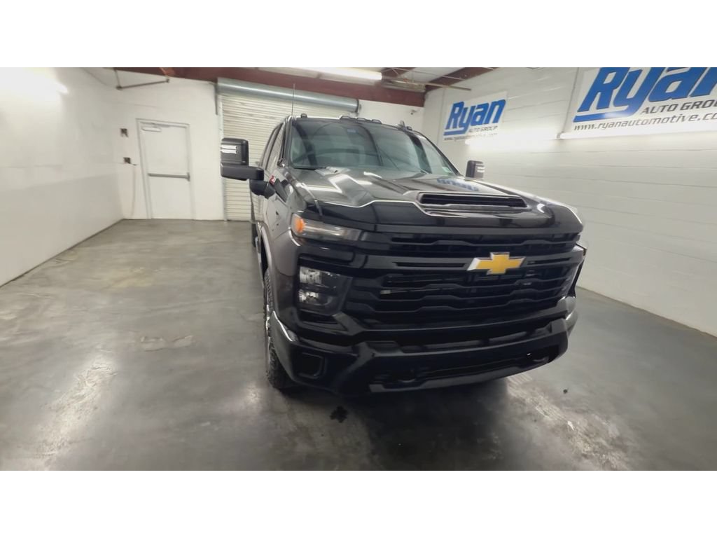 Certified 2024 Chevrolet Silverado 2500 Custom w/ Custom Value Package AWD/4WD image 3