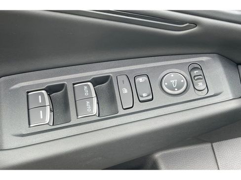 Certified 2025 Honda Accord EX-L image 12