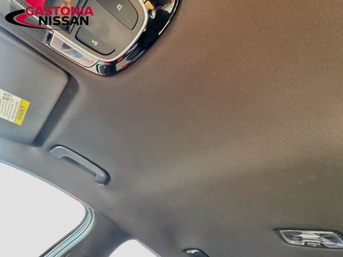 Used 2025 Hyundai Santa Cruz SEL FWD image 27