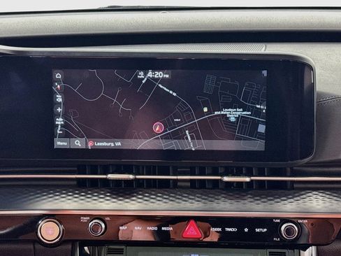 Used 2022 Kia Carnival SX Prestige FWD image 13
