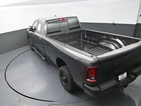 Used 2026 RAM 2500 Tradesman AWD/4WD image 16