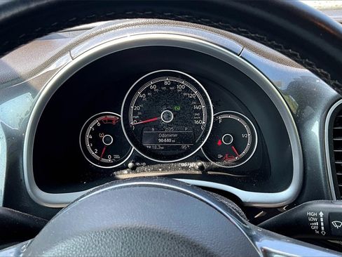 Used 2019 Volkswagen Beetle 2.0T SE image 17