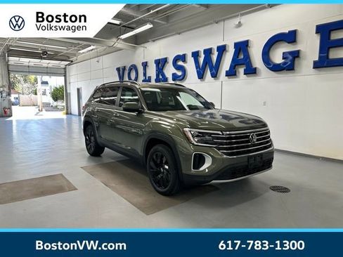 New 2026 Volkswagen Atlas SE AWD/4WD image 2
