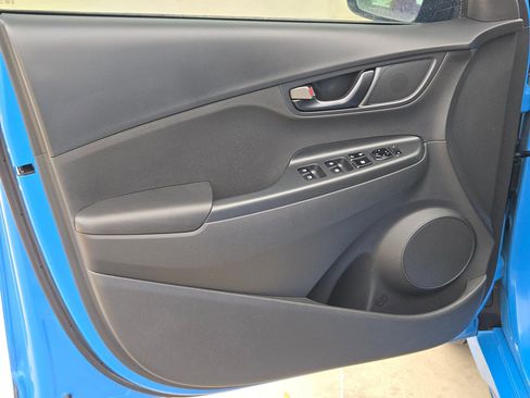 Used 2022 Hyundai Kona N Line image 11