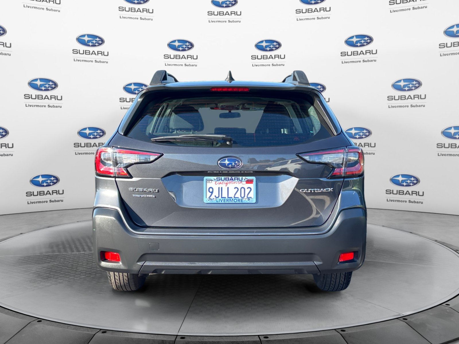 Used 2024 Subaru Outback AWD/4WD image 5