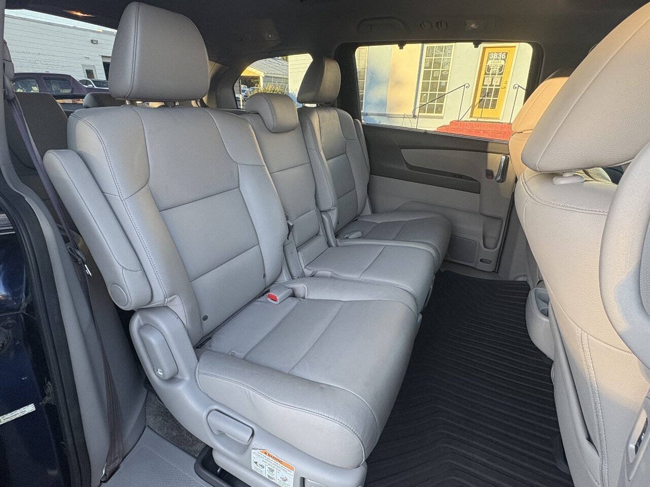 Used 2015 Honda Odyssey EX-L image 16