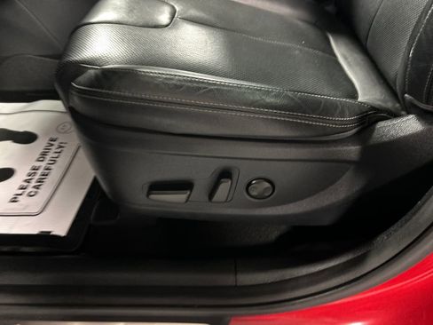 Used 2019 Hyundai Santa Fe Limited AWD/4WD image 11