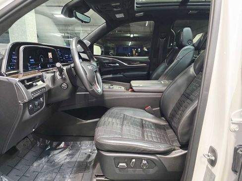 Used 2021 Cadillac Escalade Sport Platinum image 24