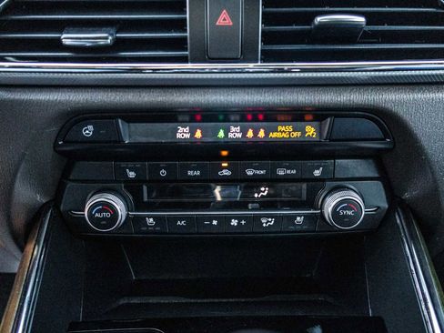 Used 2021 MAZDA CX-9 Signature image 41