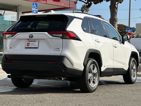 Certified 2023 Toyota RAV4 XLE w/ Convenience Package AWD/4WD image 4