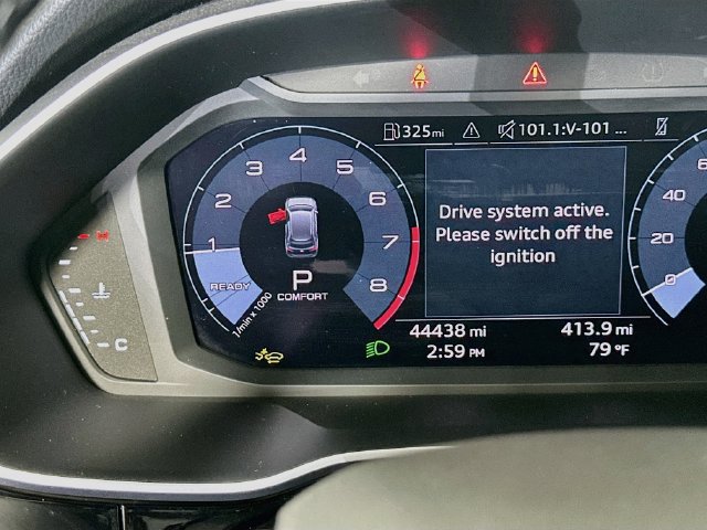 Used 2025 Audi Q3 2.0T Premium AWD/4WD image 15