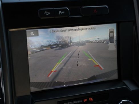 Used 2015 Ford F150 XLT w/ Equipment Group 302A Luxury image 10