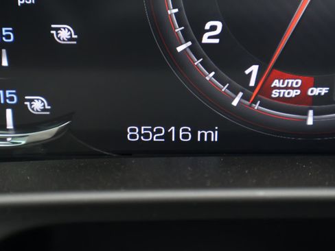 Used 2019 Cadillac CT6 V w/ Driver Assist Package image 34