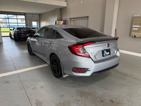 Used 2019 Honda Civic LX image 5