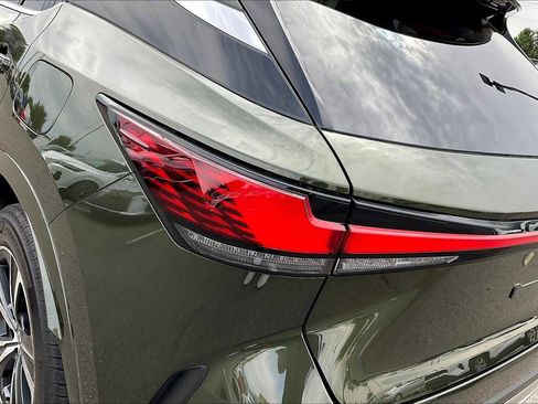 Used 2024 Lexus RX 350 Premium image 27