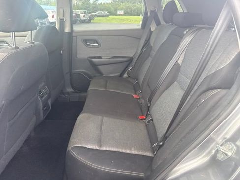 Used 2021 Nissan Rogue SV FWD image 7