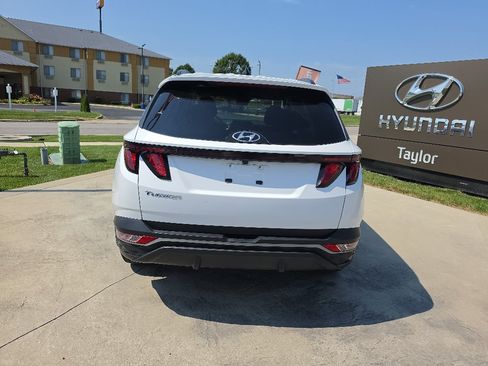 Used 2024 Hyundai Tucson SEL FWD image 6