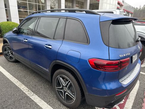 Used 2024 Mercedes-Benz GLB 250 image 3