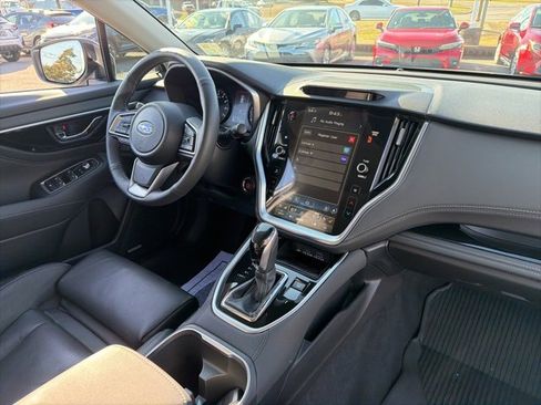 Used 2025 Subaru Outback Touring XT w/ Popular Package #2 image 10