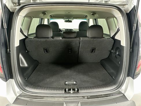 Used 2016 Kia Soul FWD image 26