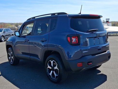 Certified 2022 Jeep Renegade Trailhawk AWD/4WD image 4