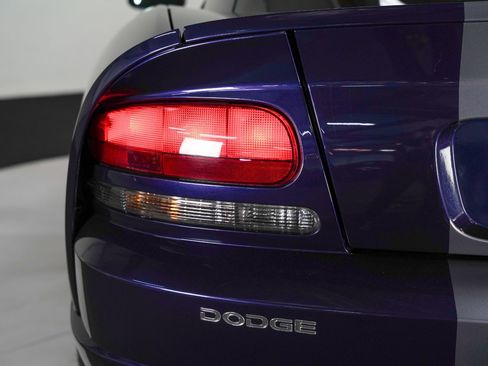 Used 2008 Dodge Viper SRT-10 image 22