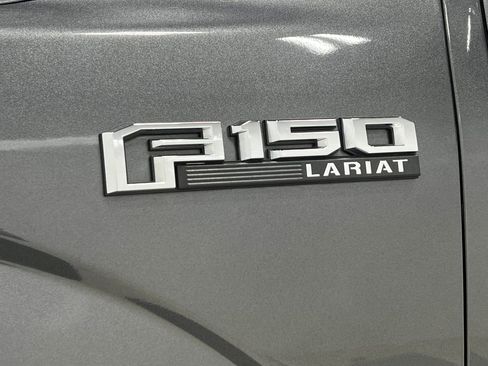 Used 2019 Ford F150 Lariat w/ Equipment Group 502A Luxury AWD/4WD image 42
