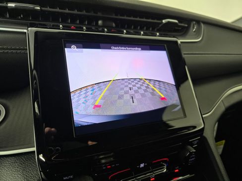 New 2025 Jeep Grand Cherokee Laredo X image 23