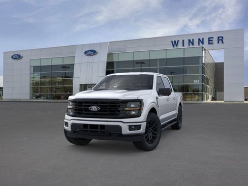 New 2025 Ford F150 XLT w/ Equipment Group 302A MID image 2