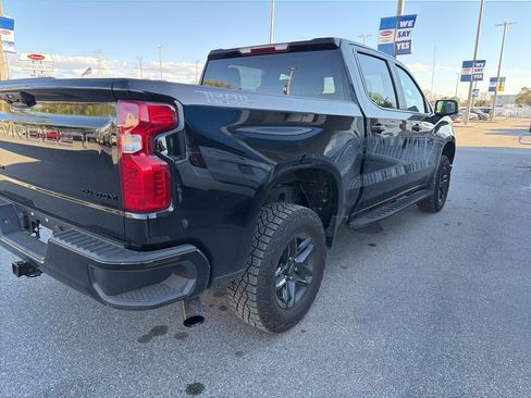 Used 2025 Chevrolet Silverado 1500 Custom Trail Boss w/ Dark Appearance Package image 6