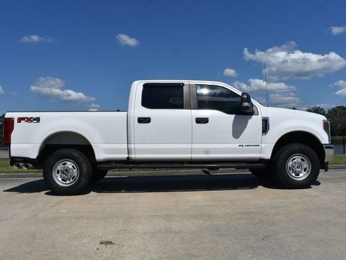 Used 2019 Ford F250 XL w/ Power Equipment Group image 3