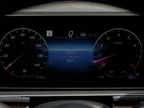 Used 2025 Mercedes-Benz GLS 580 4MATIC image 69