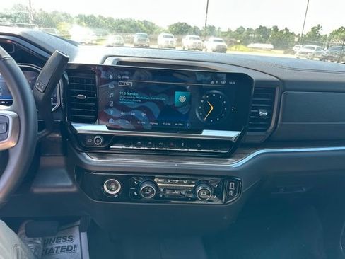 Used 2024 Chevrolet Silverado 1500 RST AWD/4WD image 13