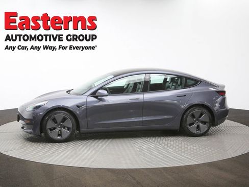 Used 2021 Tesla Model 3 Standard Range Plus image 58