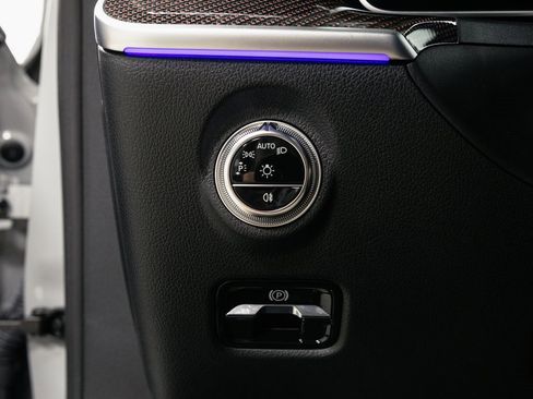 Used 2024 Mercedes-Benz C 63 AMG S image 10