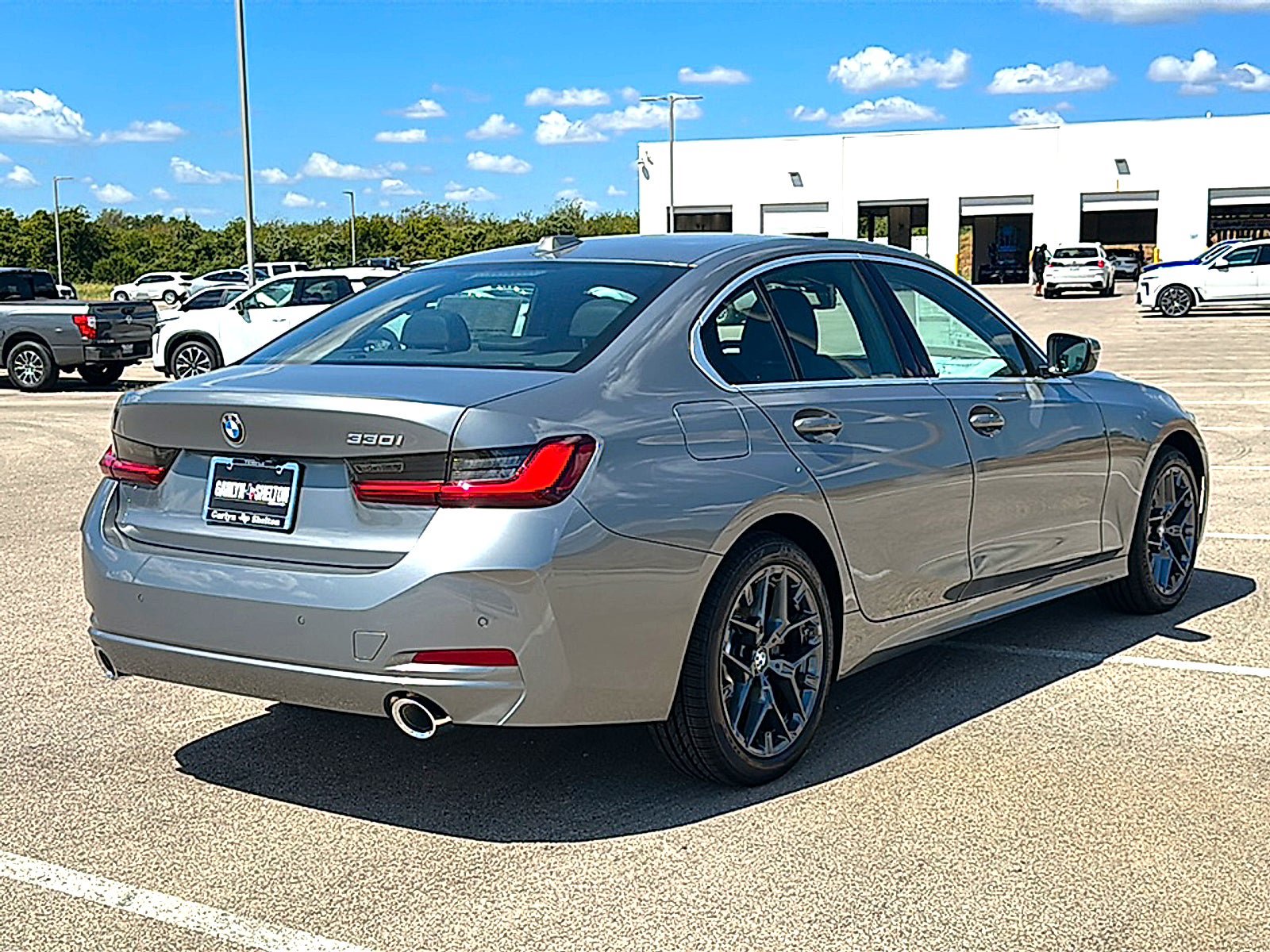New 2026 BMW 330i Sedan w/ Premium Package RWD image 8