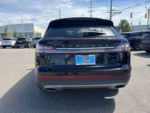Used 2022 Lincoln Nautilus Reserve AWD/4WD image 4