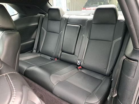 Used 2017 Dodge Challenger GT image 12