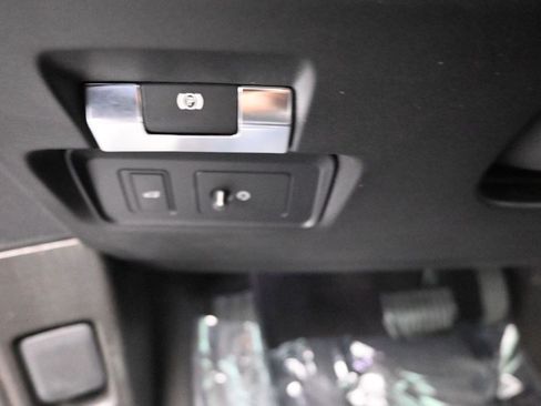 Used 2020 Land Rover Range Rover Evoque SE AWD/4WD image 14