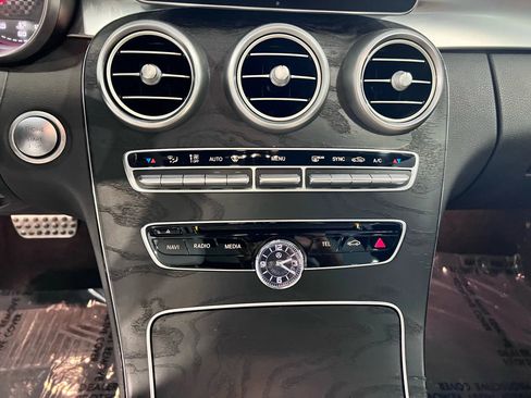 Used 2017 Mercedes-Benz C 43 AMG 4MATIC Sedan w/ Premium 3 Package image 18