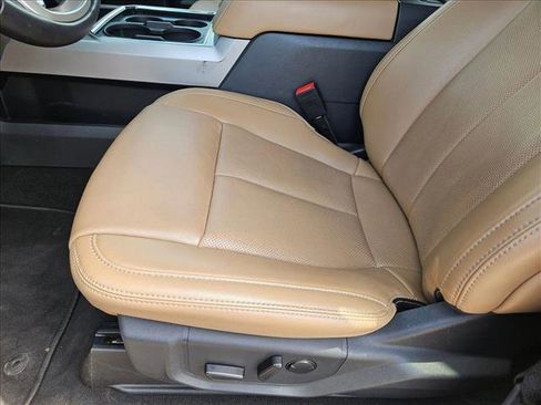 Used 2022 Ford F350 Lariat w/ Lariat Value Package image 15