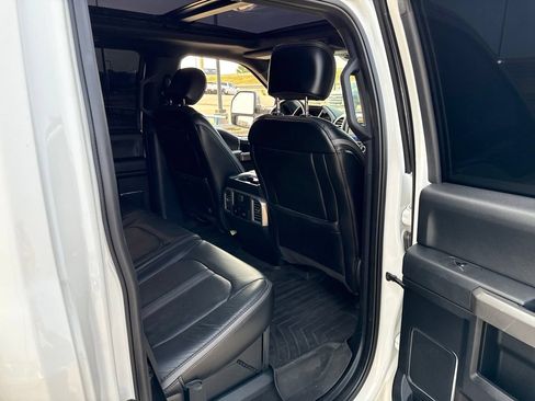 Used 2020 Ford F450 Platinum w/ FX4 Off-Road Package AWD/4WD image 12