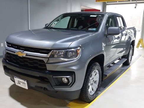 Used 2022 Chevrolet Colorado LT w/ LT Convenience Package image 18