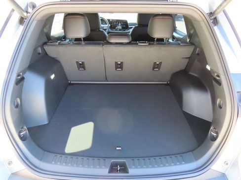 New 2026 Chevrolet Equinox RS w/ Convenience Package III AWD/4WD image 19